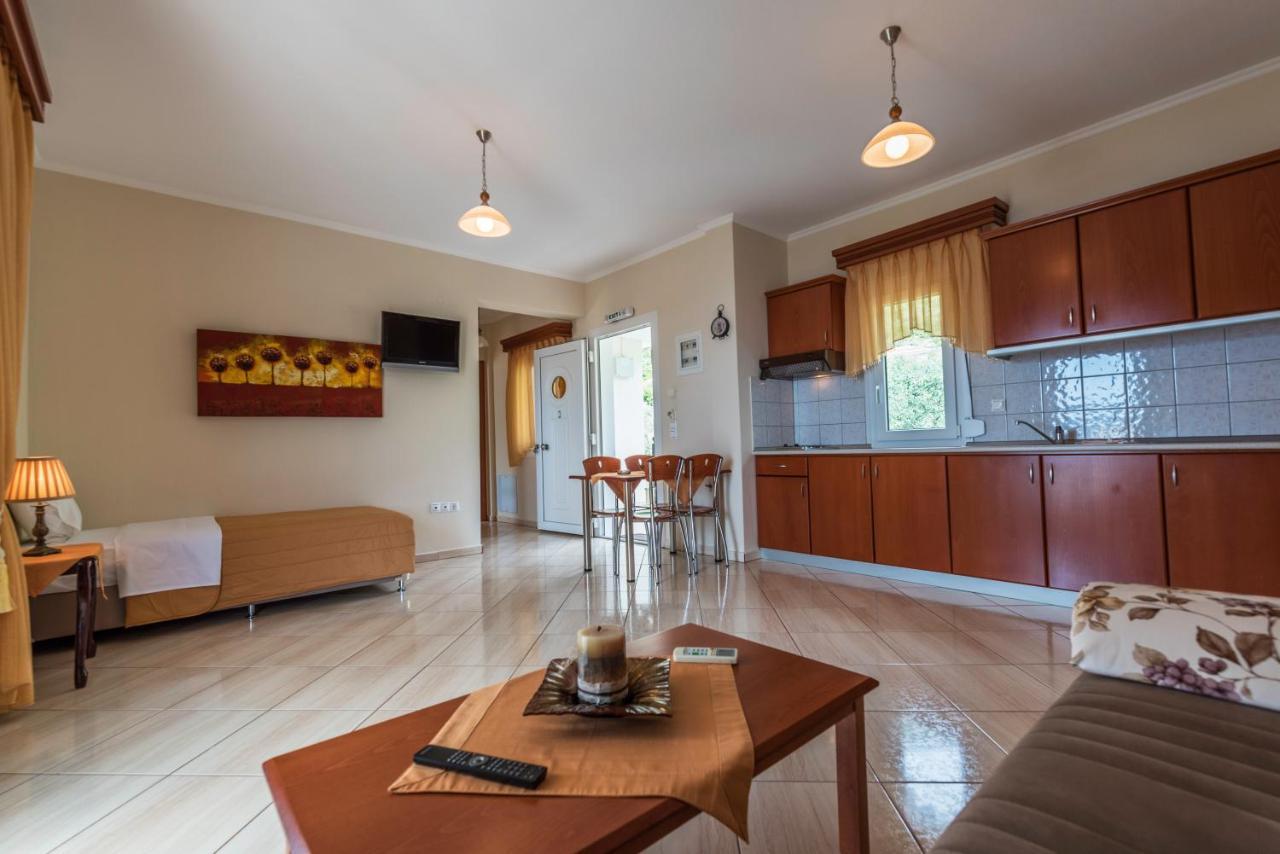 Anna Apartments Криси Амудия Екстериор снимка